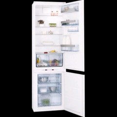 FRIGORIFERO DA INCASSO AEG SCT81900S0 